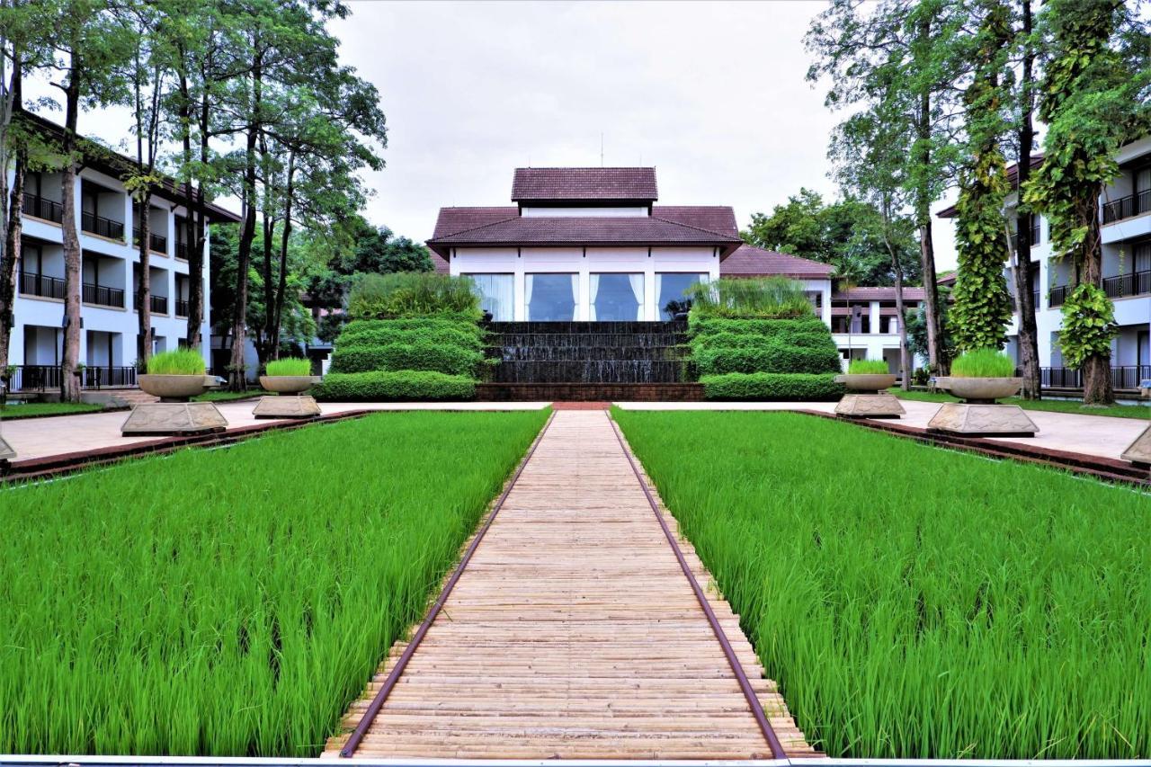 Tawa Ravadee Resort Prachinburi, A Member Of Worldhotels Distinctive Si Maha Phot Exterior photo